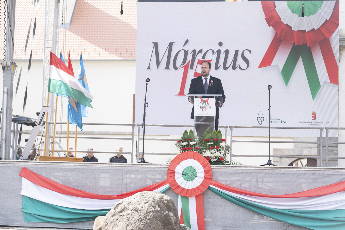 Korodi Attila: A jövő mindig azoké, akik felelősséget vállalnak érte Korodi Attila: A jövő mindig azoké, akik felelősséget vállalnak érte